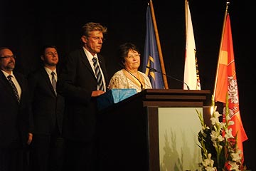 Lord Mayor Paula Riches celebrates 60 years Portsmouth-Duisburg twinning link